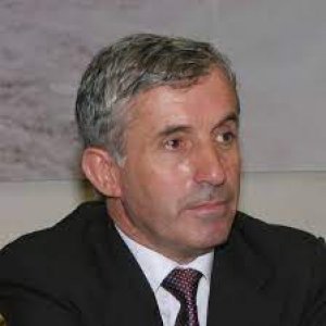 Prof. Asoc. Dr. Enver Bytyçi 