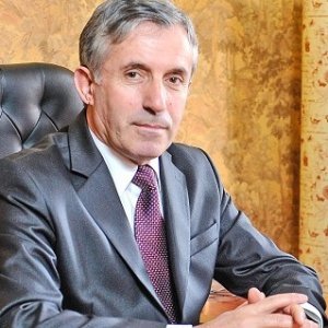 Prof. Dr. Enver Bytyçi