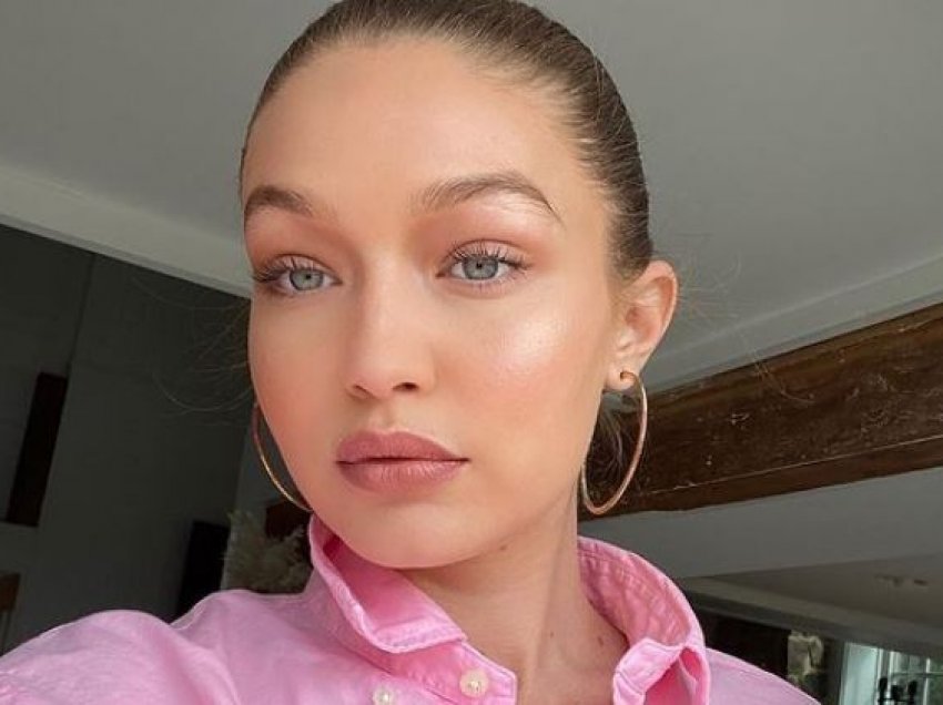 Gigi Hadid bëhet nostalgjike, publikon imazhin nga koha kur ishte ende shtatzënë