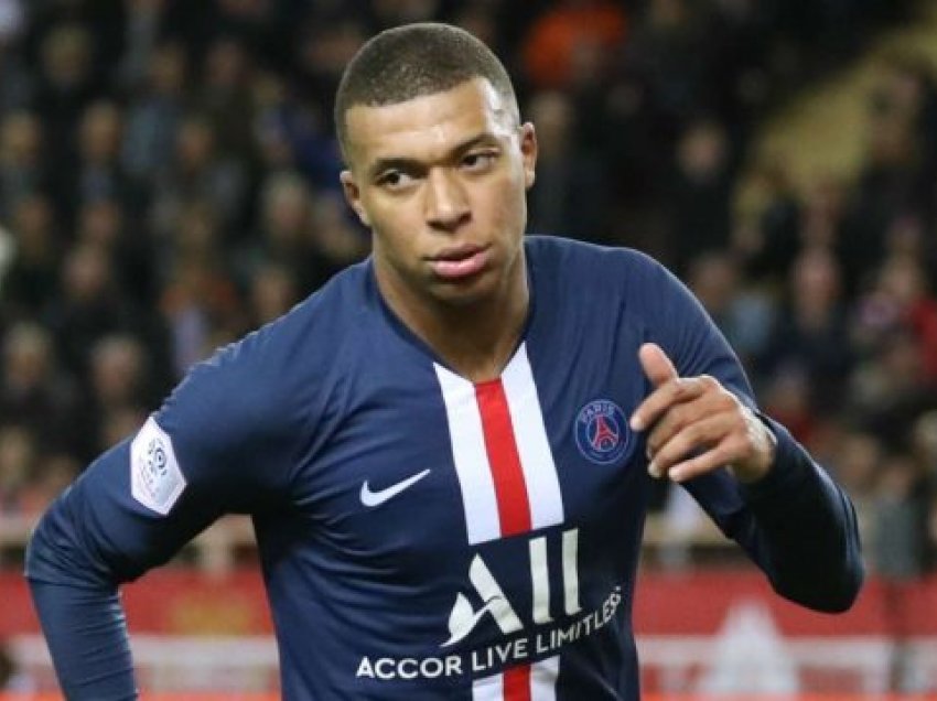 Mbappe do të hyjë në vitin e fundit