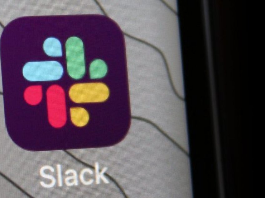 Slack shitet për 27.7 miliardë dollarë