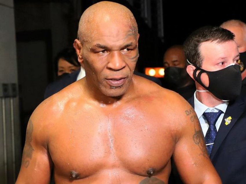 Mike Tyson rekord edhe në shitje