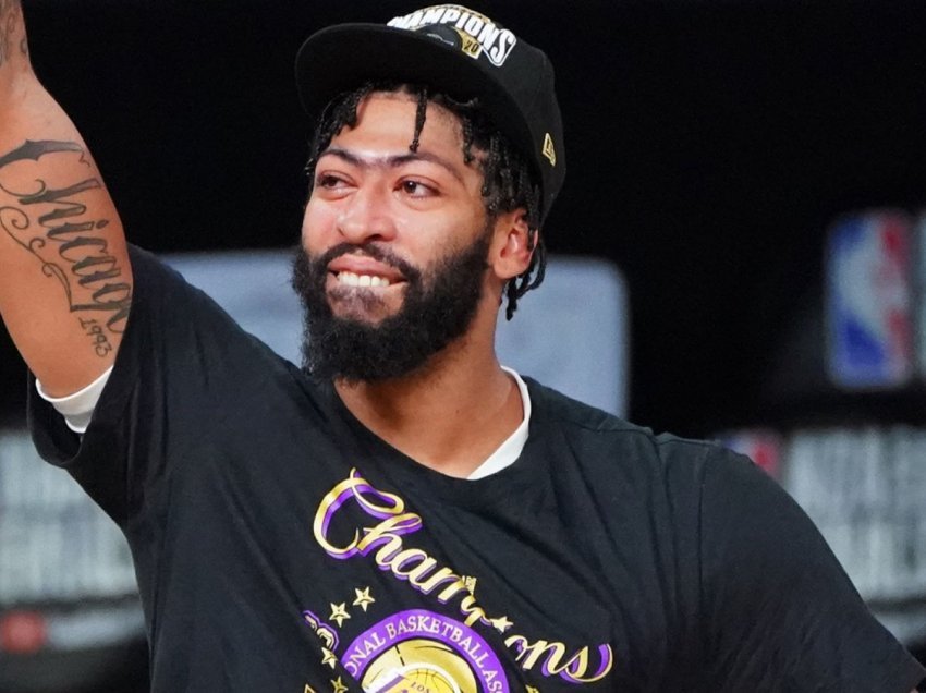 Anthony Davis vazhdon me LA Lakers