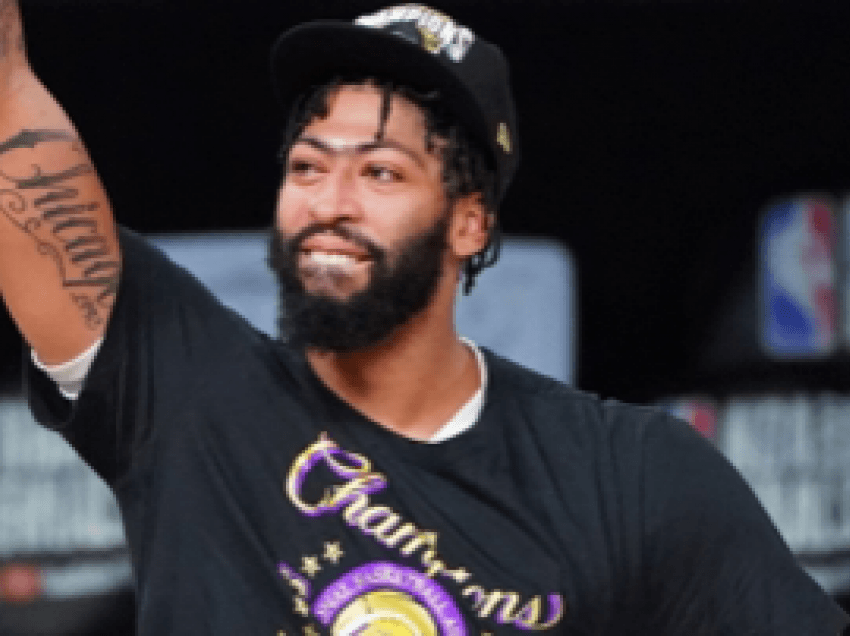 Anthony Davis vazhdon me LA Lakers