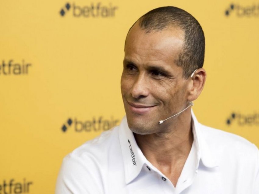 Rivaldo tremb tifozët e Barcelonës 