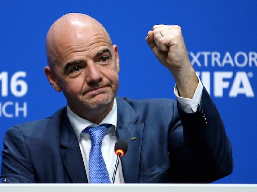 Infantino: Të ulemi dhe të flasim