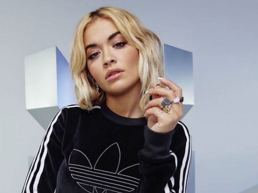 Rita Ora mesazh të rinjve që mos t’i thyejnë rregullat