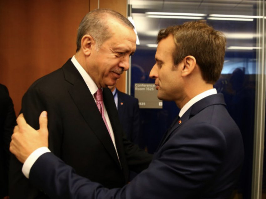 Erdogan vs Macron: Një përplasje ideologjike, apo një garë gjeopolitike?