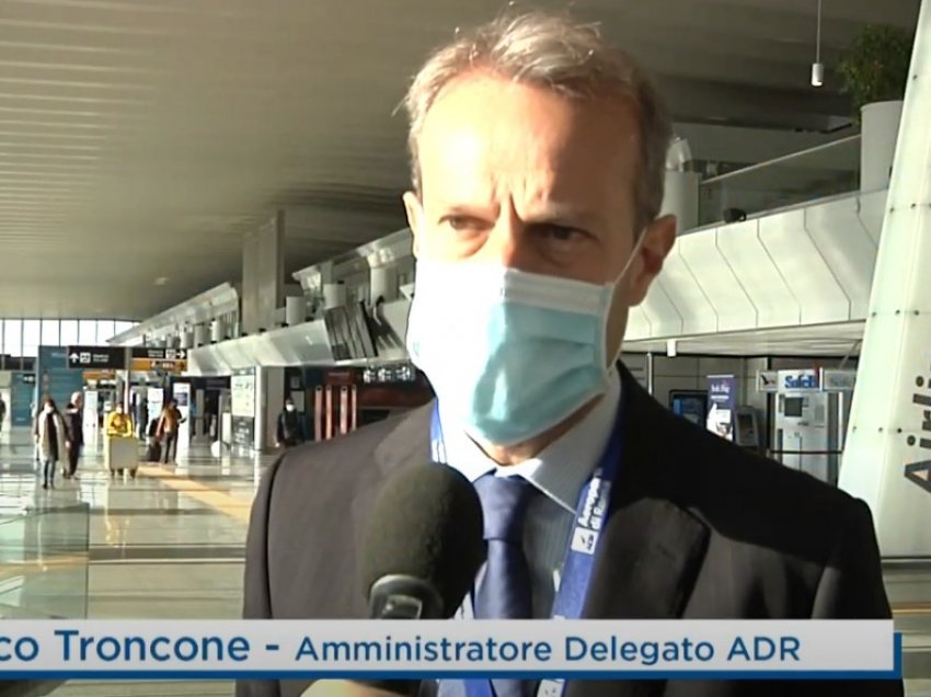 Mbërrin në aeroportin e Fiumicinos në Romë fluturimi i parë ‘Covid Free’