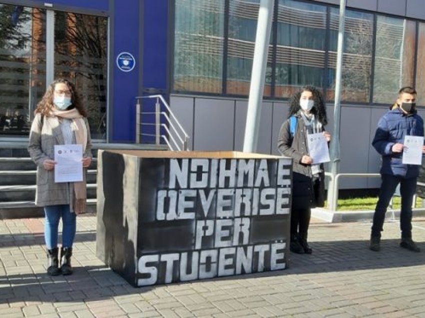 Studentët protestojnë para qeverisë, kjo është kërkesa e tyre