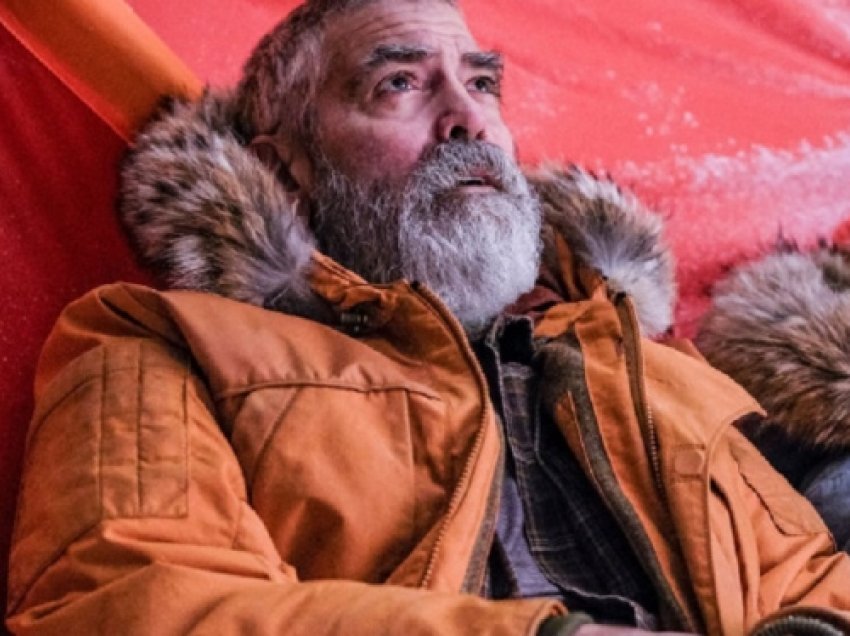 ​George Clooney u dërgua me urgjencë në spital