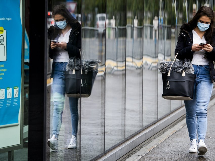 Zvicra vendos mbyllje të reja në luftë ndaj COVID-19