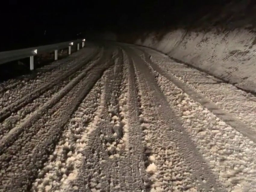 Zbardhet Korça, ARRSH: Deri më tani 5 cm dëborë…