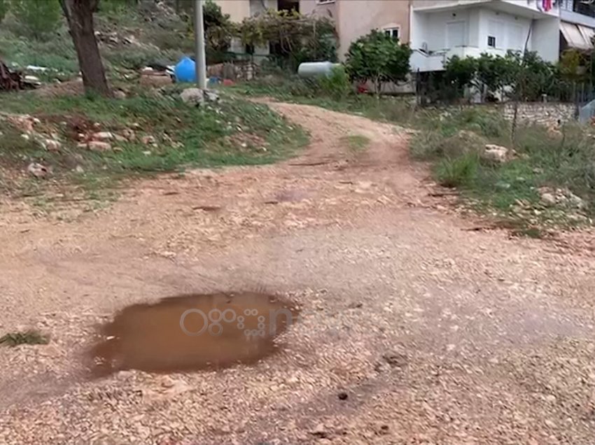 ‘Kurora e Sarandës’ e harruar, ankohen banorët: Bashkia nuk është interesuar për ne