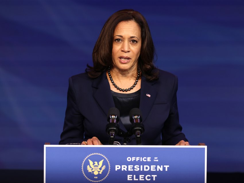 Kamala Harris do të vaksinohet në publik 