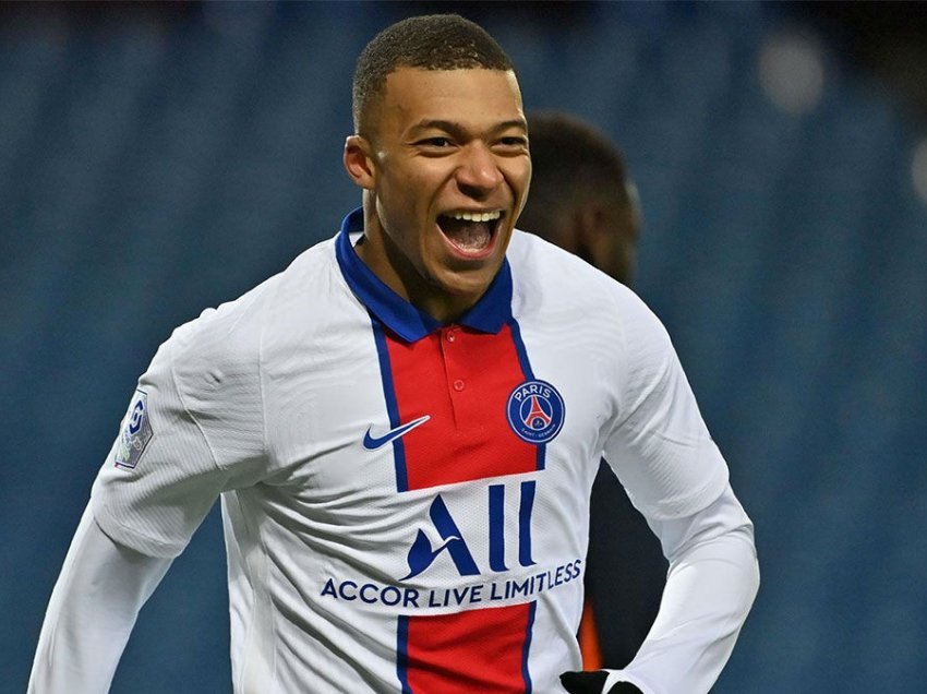 Mbappe është një vit larg për të nënshkruar si lojtar i lirë me Real Madridin