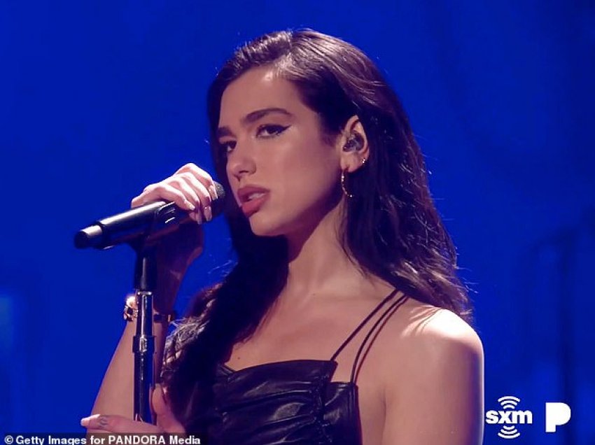 Kjo performancë e Dua Lipes do shumë vëmendje