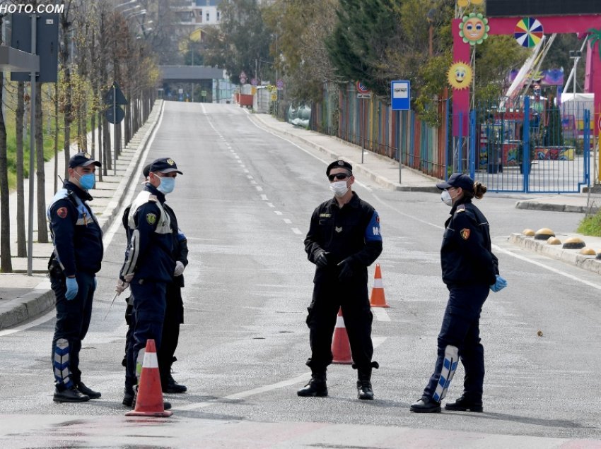 Ndalim-qarkullimi/ Policia del nga kazerma, në “shërbim të përforcuar” për festat e fundvitit