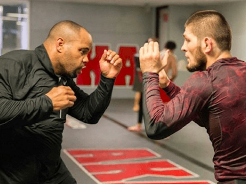 Khabib do t'i rikthehet UFC-së 