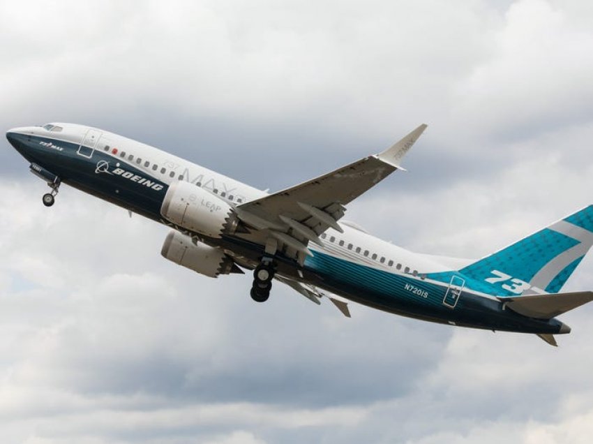 Sërish probleme/ Boeingu 737 MAX, ulje emergjence