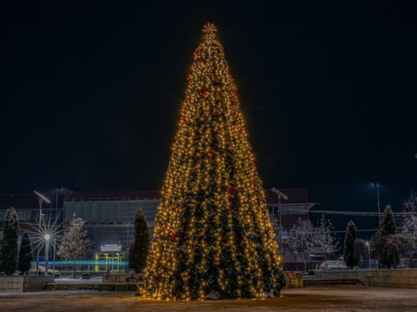 Bulliqi tregon sheshin e dekoruar të Podujevës