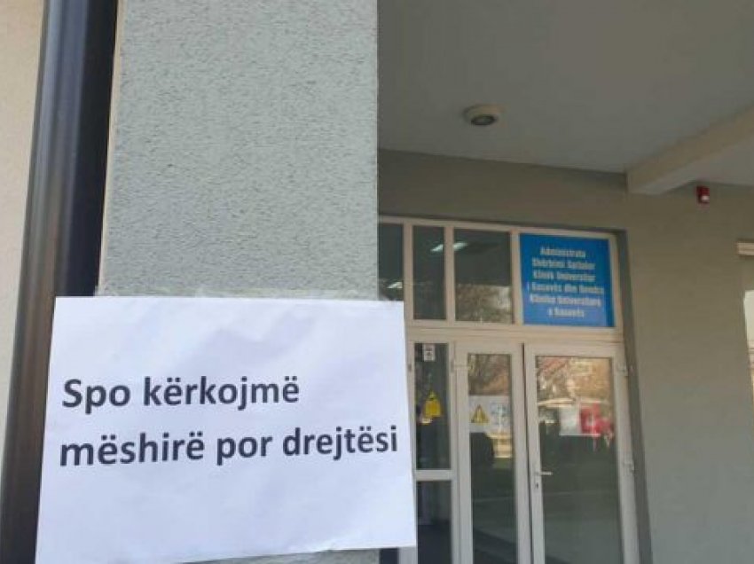 Zemaj u premtoi shtesa në paga por nuk ua dha, specializantët nesër protestojnë