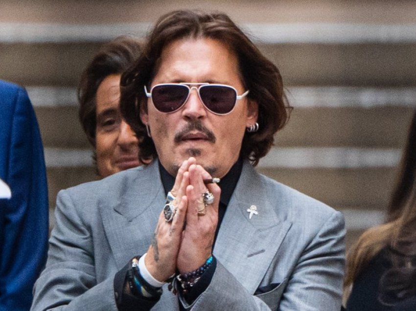 Johnny Depp shpreson që 2021-ta të jetë vit më i mirë