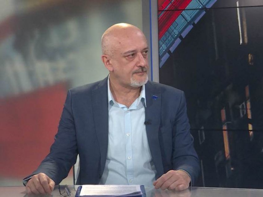 Paniç: Vuçiq po mendon se ai është shteti – padia ime ndaj tij është test për drejtësinë