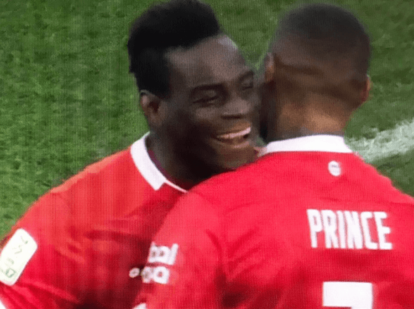 Debutimi fenomenal i Mario Balotellit