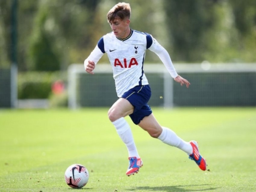 ​Tri klube të interesuara për talentin e Tottenham