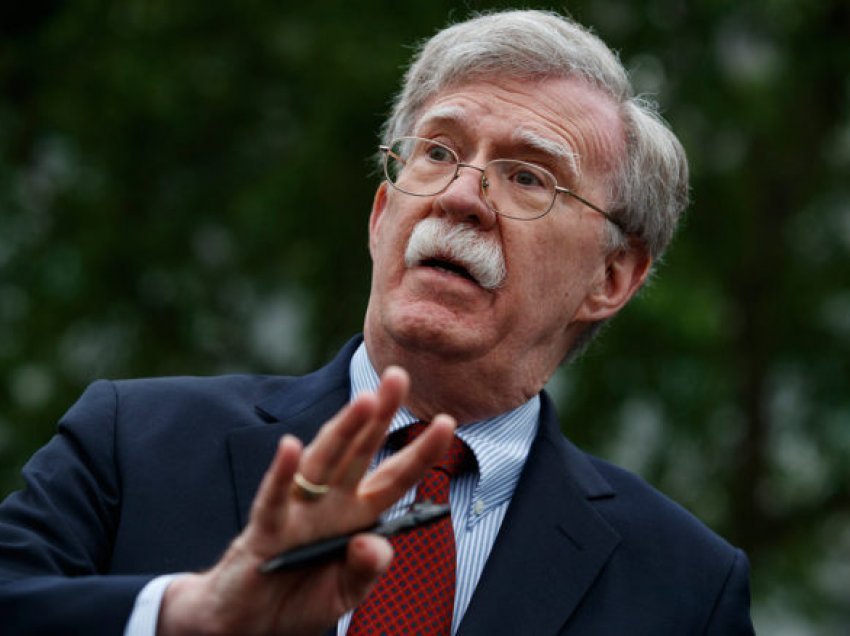 Bolton: Nuk pres asgjë të re nga takimi Biden-Xi