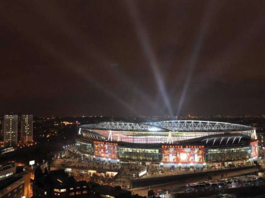 Nis rikthimi i tifozëve nëpër stadiume