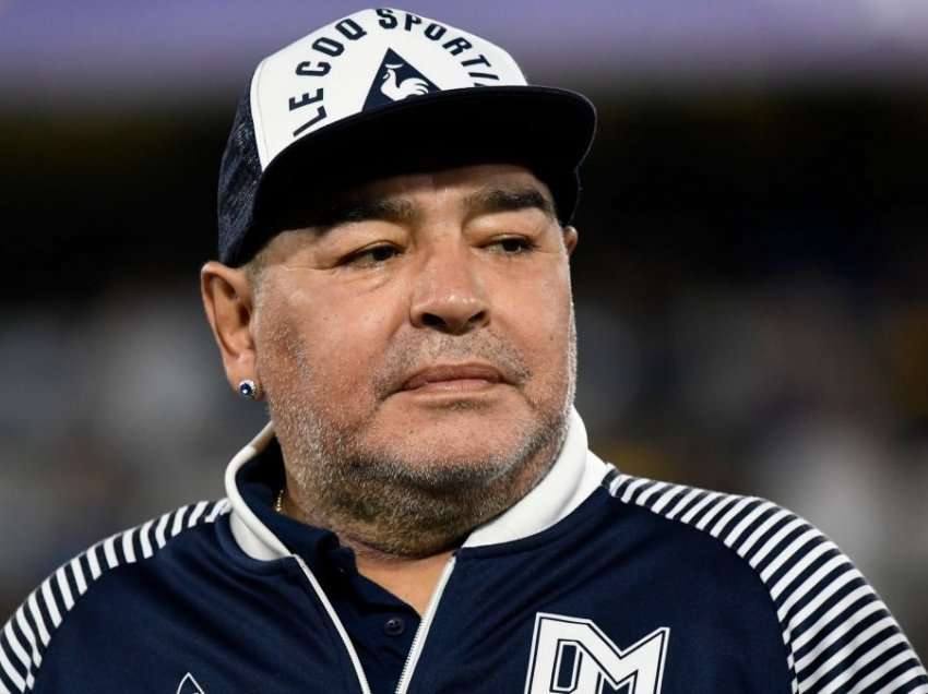 Maradona i kishte dhënë fund debatit për Messin dhe Ronaldon