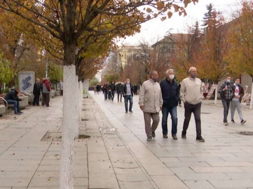 ​Mbi 2600 persona janë pajisur me leje-qëndrim gjatë vitit