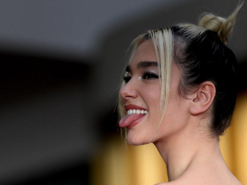 Dua Lipa e para në listën vjetore të Billboard për “100 artistet më të dëgjuara të vitit”