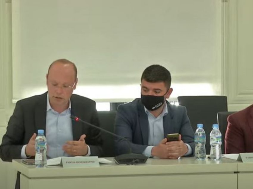 Debat në KQZ/ Ivi Kaso i PD: Dashnorët e listave të hapura duan të fshehin kandidatët me numra