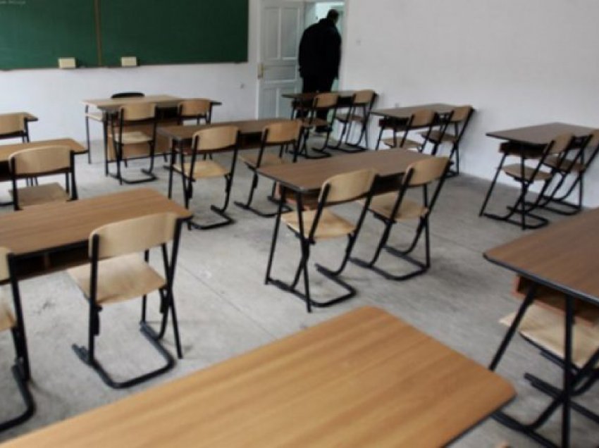 MASH i ka paguar bursat e nxënësve dhe studentëve për të gjithë përfituesit për muajin prill