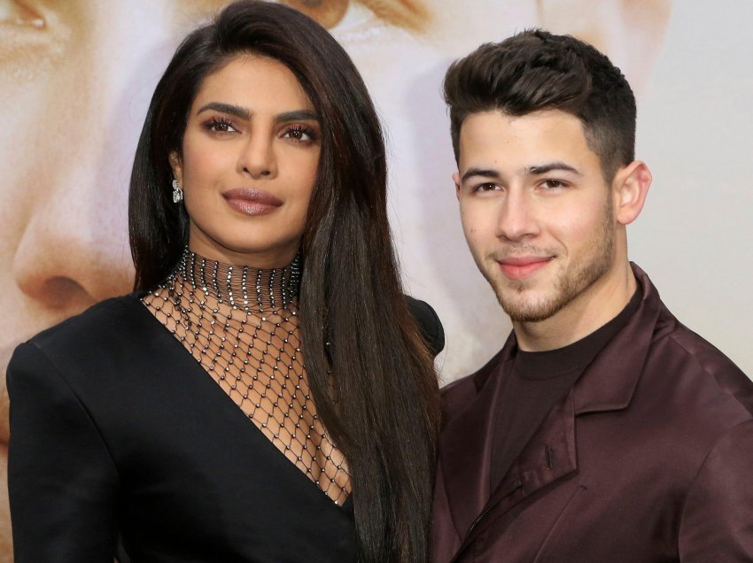 Priyanka Chopra e frikësuar për familjen e saj dhe Nick Jonas gjatë COVID-19