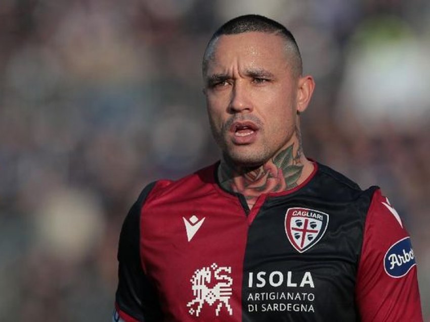 Nainggolan thumbon kritikët: Njerëzit më kritikojnë, por futbolli luhet me 11 lojtarë