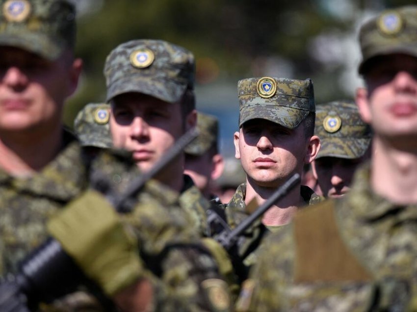 Kurti po formon ushtrinë, ndërton bazë ushtarake për të mbajtur serbët në nishan, serbëve nuk iu jep vendin në qeveri e BE dhe ShBA heshtin!