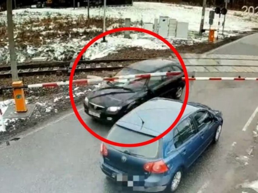 Ai iku nga policia për shkak të një shkeljeje, dhe pothuajse vdiq në vendkalimin për tren