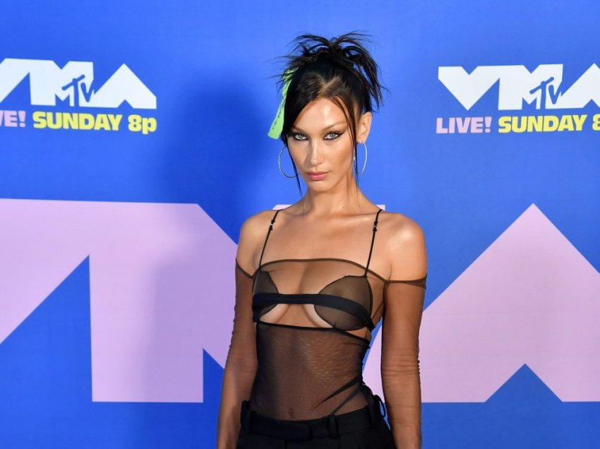 Veshi Bella Hadid, kush është stitilistja shqiptare e nominuar për çmimin e Louis Vuitton!