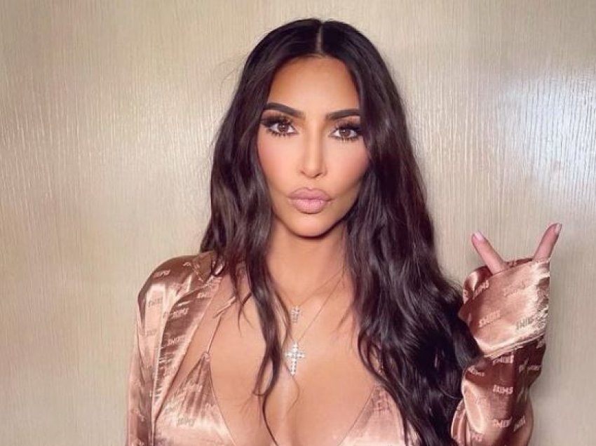 Kim Kardashian është zyrtarisht miliardere!