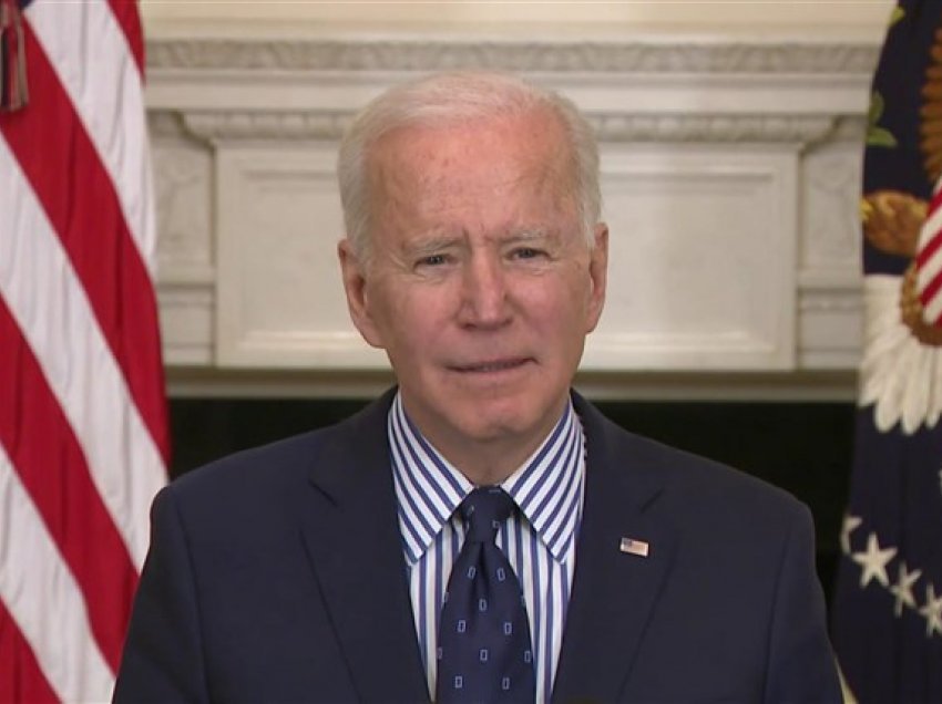 Biden përshpejton procesin/ Nga 19 prilli nis vaksinimi i 18-vjeçarëve e sipër