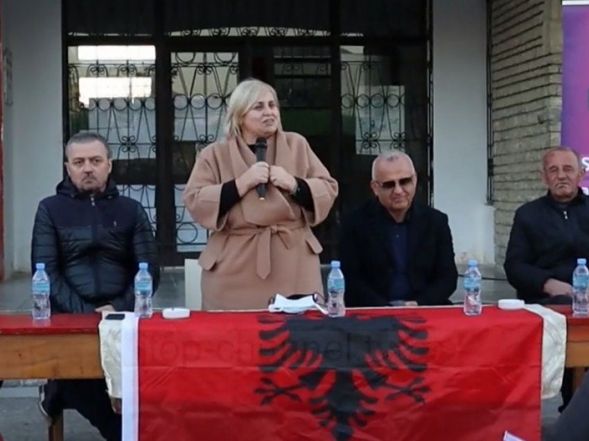 “Projektet e nisura t’i çojmë në fund”/ Kandidatja e PS në Durrës, Milva Ekonomi, takime në Tapizë dhe Rinas