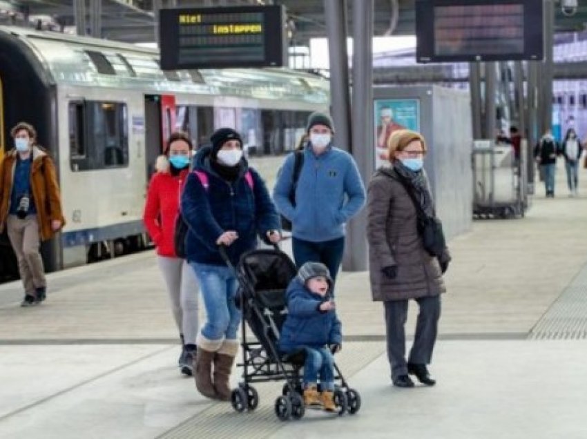 Belgjika rihap kufijtë për udhëtimet jothelbësore