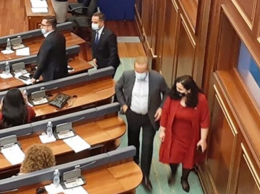 Pacolli e pranon se e ka votuar Vjosa Osmanin