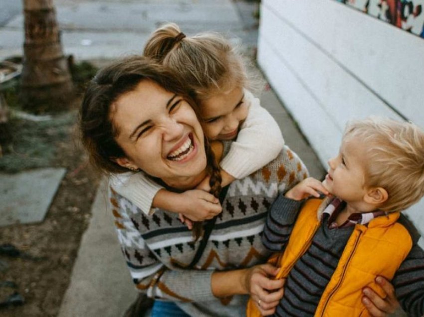 Rritja e një fëmije emocionalisht të fortë