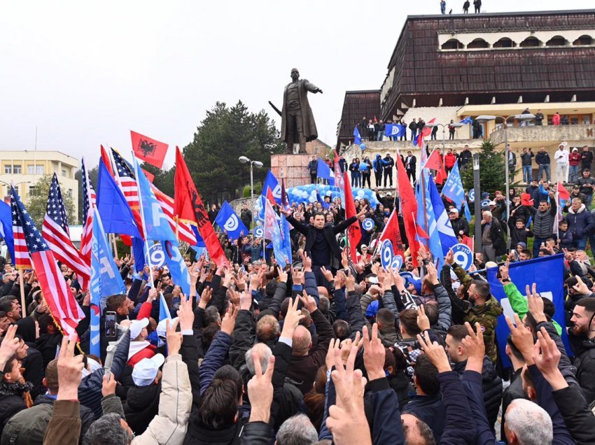  “Është në dorën tuaj”/ Basha në Tropojë: Pa larguar Edi Ramën nuk ka ndryshim