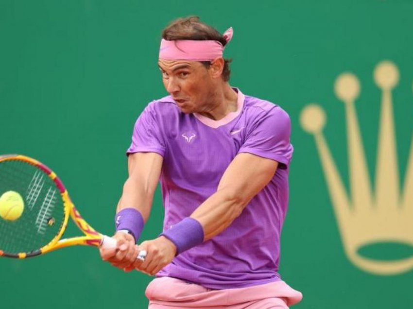 Nadal-Tsitsipas finalja e turneut të Barcelonës!